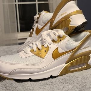 Nike Air Max 90 Flyease